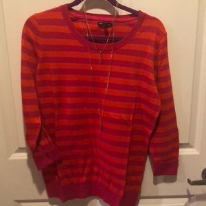 Gap bright colored top - L
